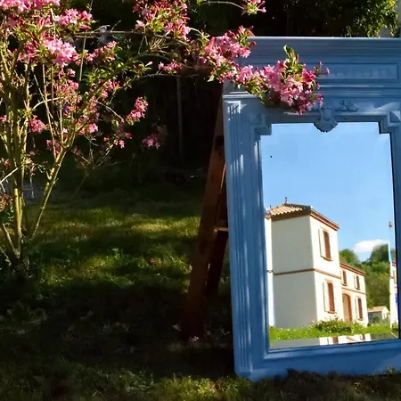 La Cascadeta Bed and breakfast *