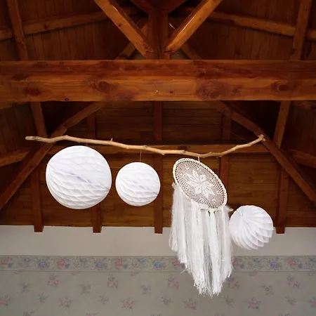 La Cascadeta Bed and breakfast